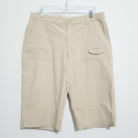 LEE Woman's Capri Flat Front Pants Stretch Comfort Waistband Size 16 - Picture 1 of 12